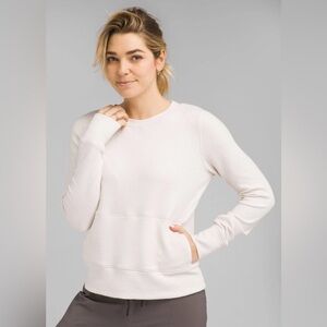 Prana Sunrise sweatshirt in Dream dust.